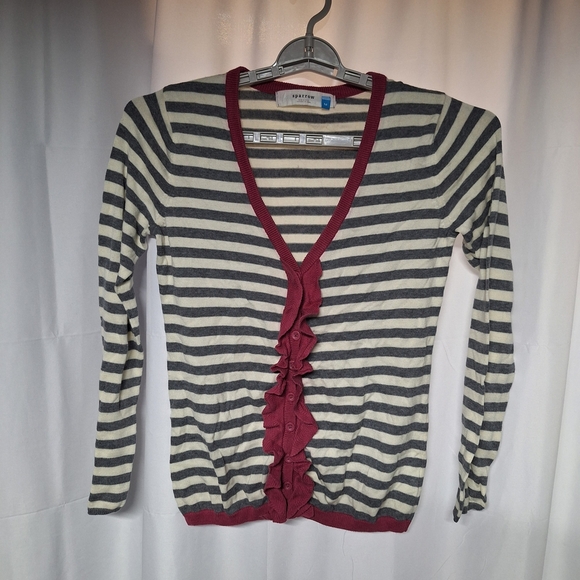 Anthropologies Sparrow Striped Gray and White Sweater. - Picture 1 of 7